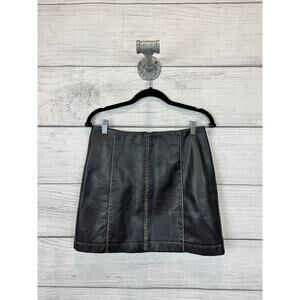 She & Sky Women's Faux Leather Brown Distressed Worn Mini Skirt Size Medium